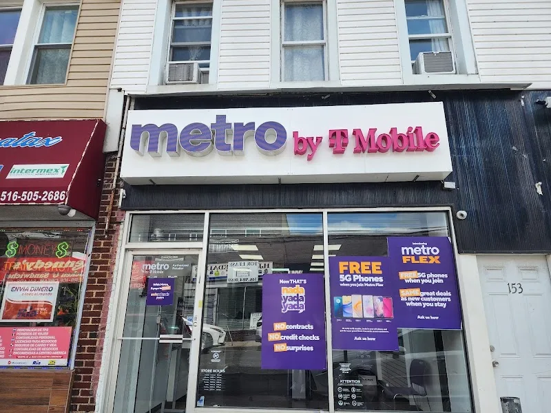 Metro By T-Mobile - 153 Main