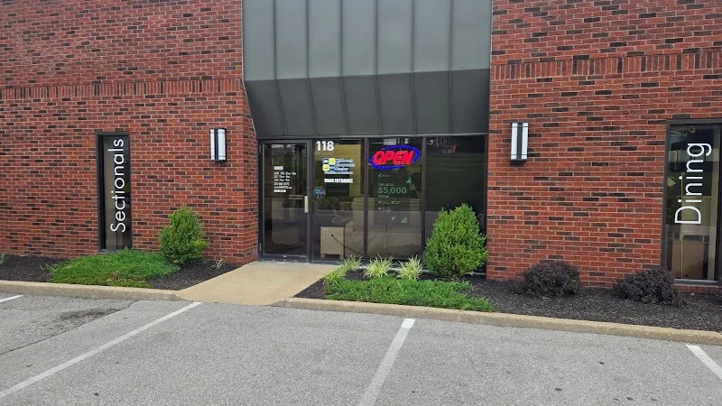 Midwest Clearance Center - Maryland Hgts