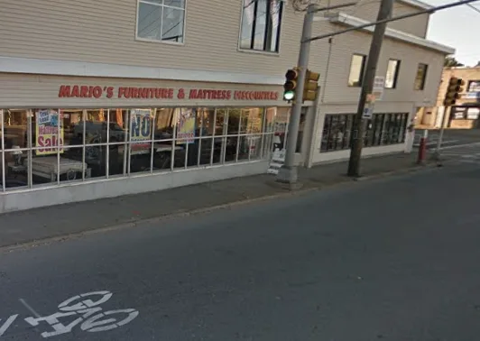 Momos Discount Furniture