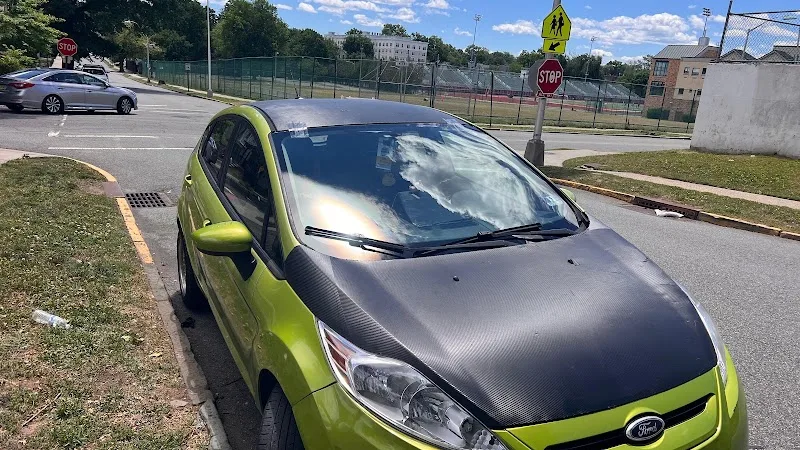 Mr 8 Auto Glass LLC