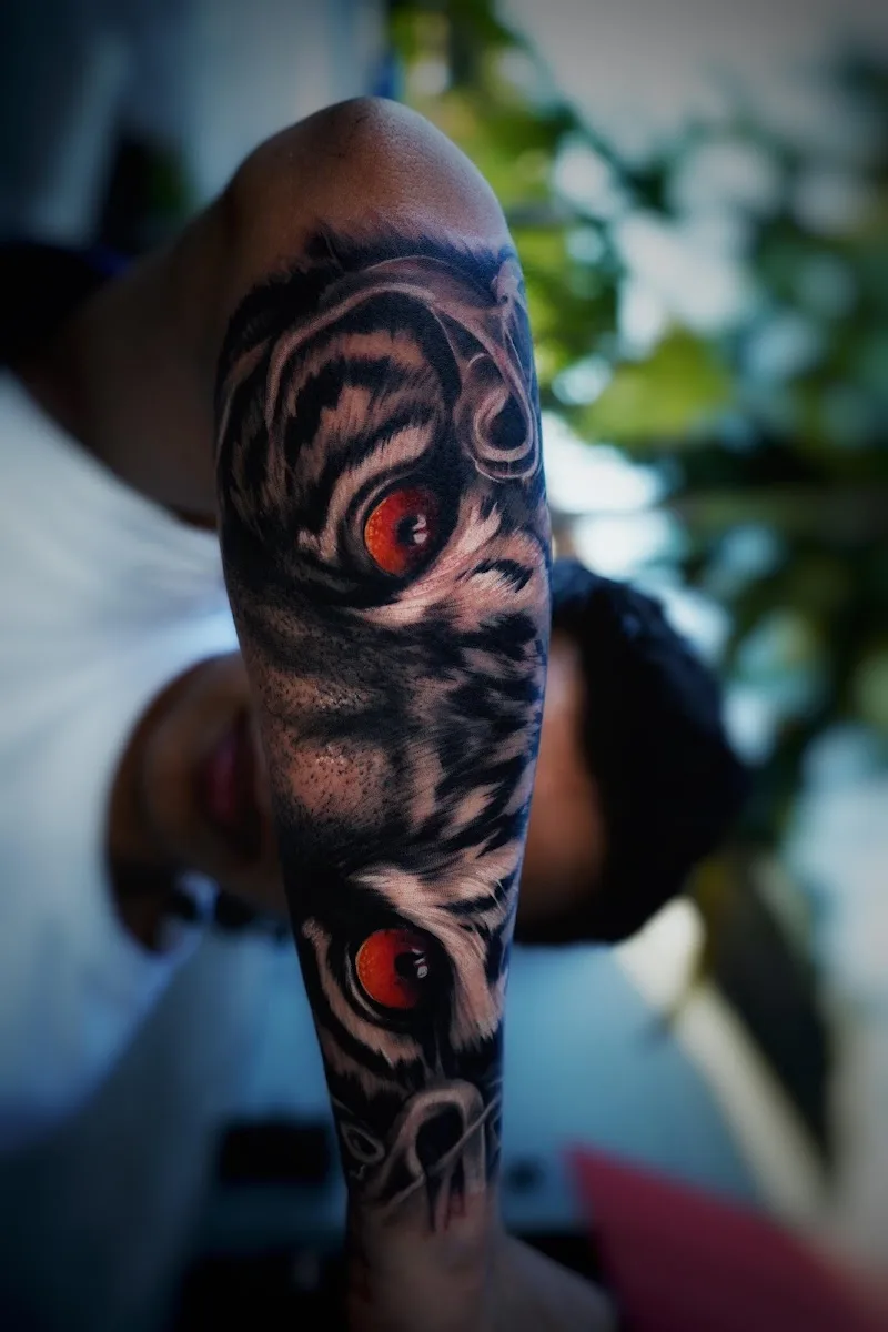 MyInk Tattoos LLC