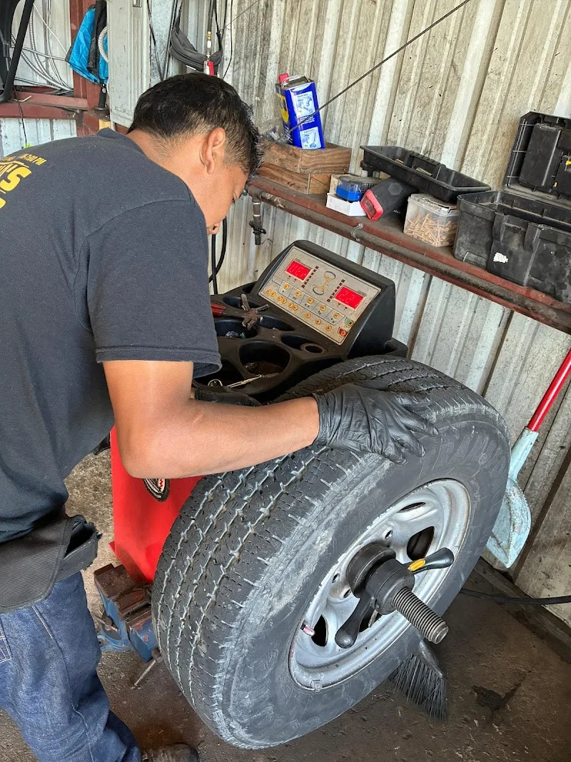 Ninas Tire Shop LLC