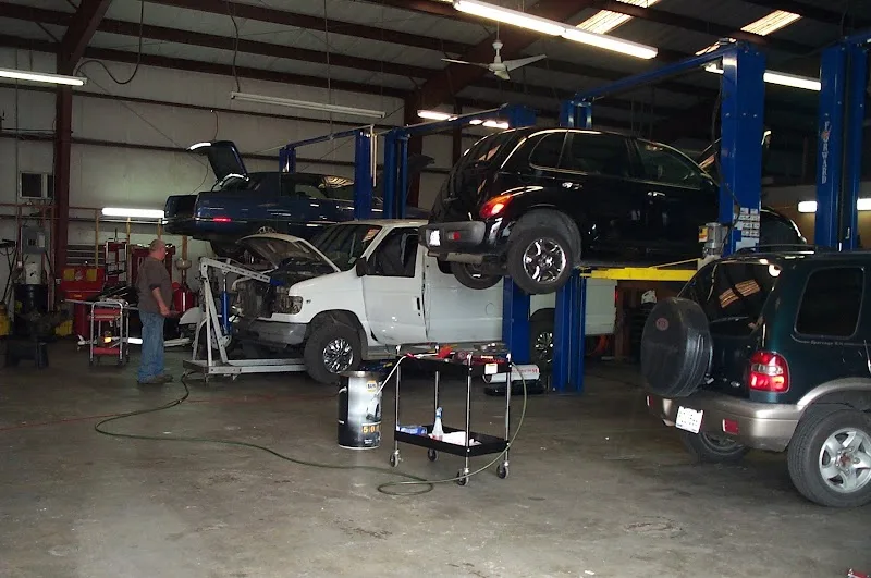 Oscarvel Automotive LLC