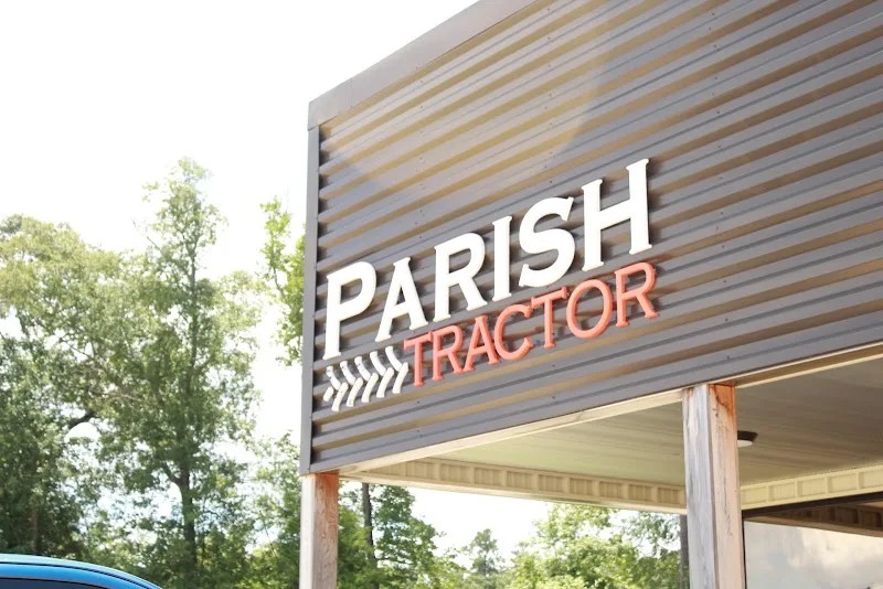 Parish Tractor - Meridian