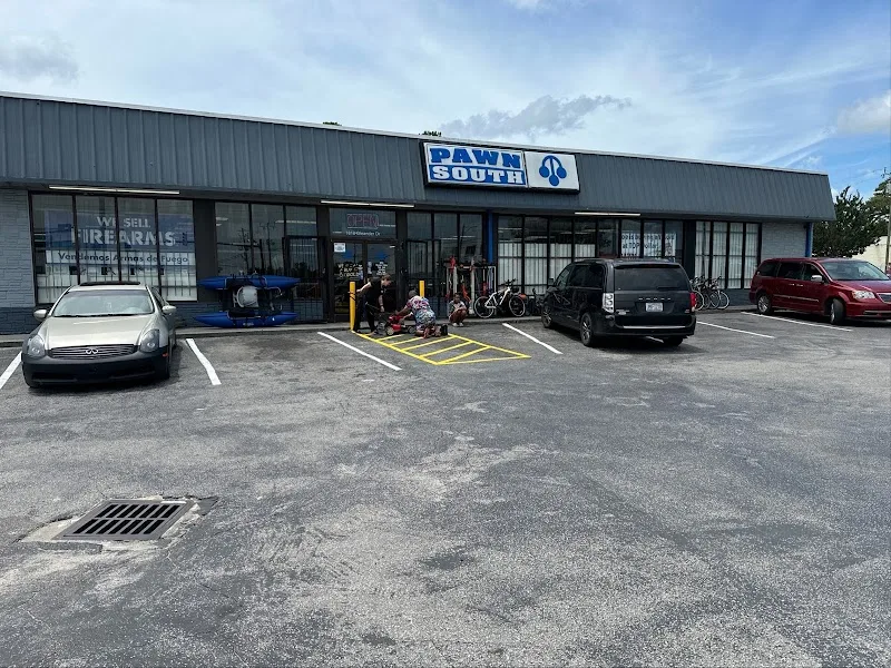 Pawn South #691