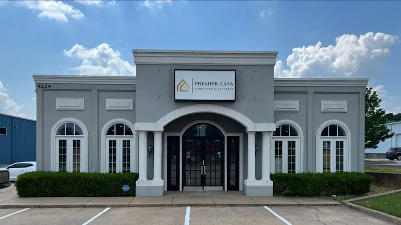 Premier Casa LLC