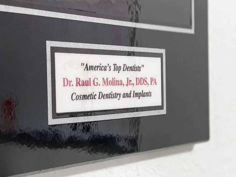 Raul G Molina Jr DDS PA (FP)