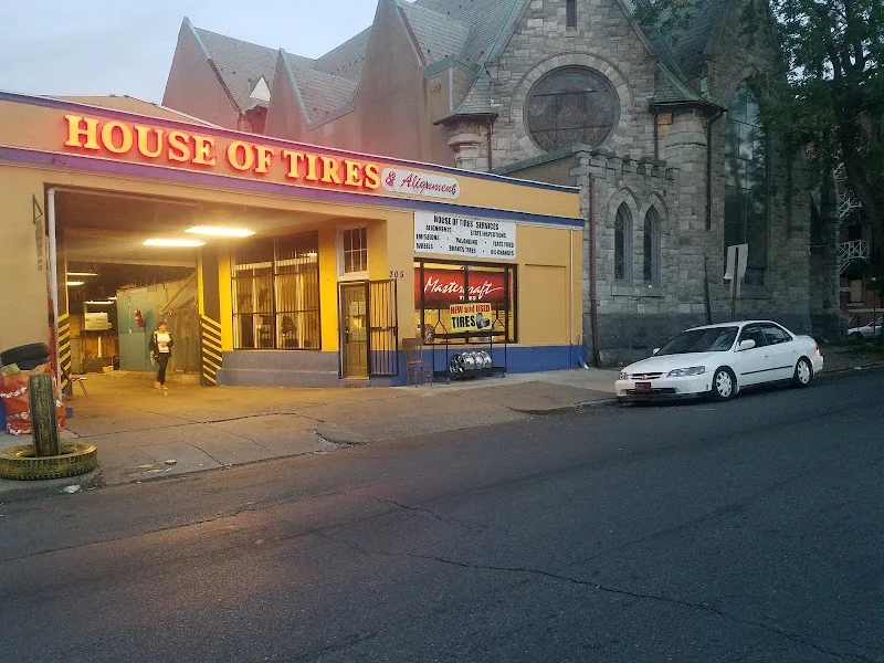 Reading House of Tires