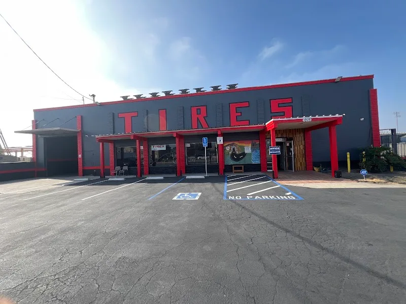 Renova Tires and Wheels LLC