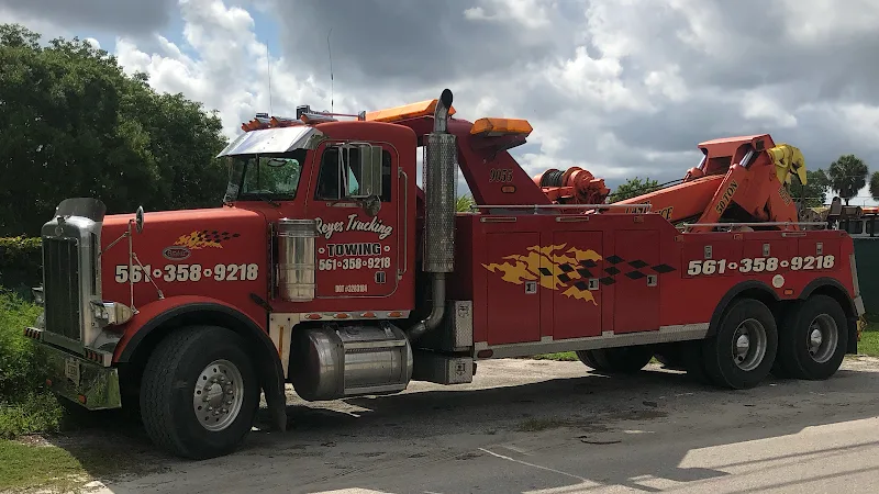 Reyes Trucking Of Palm Beach Inc