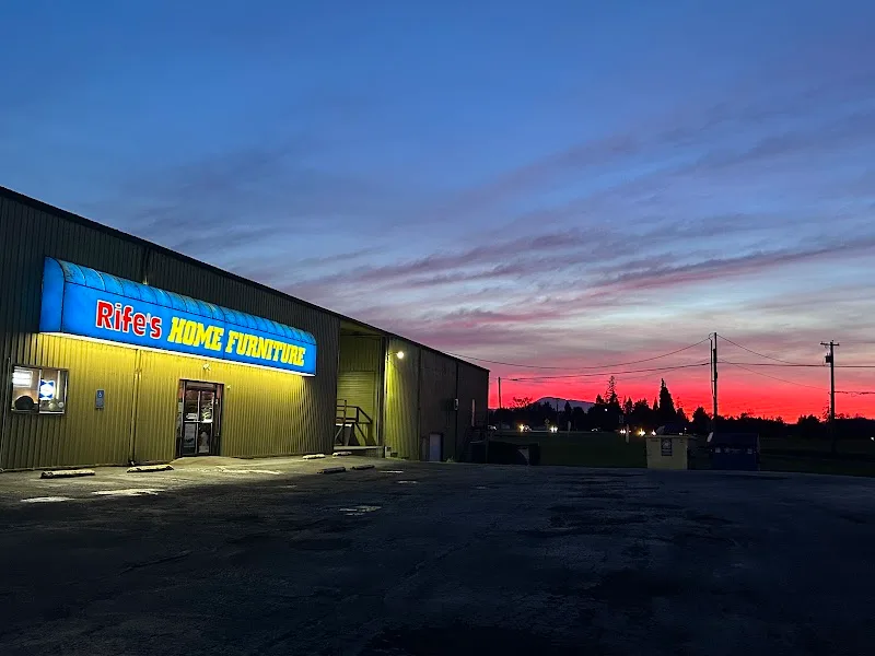 Rifes Home Furniture Corvallis
