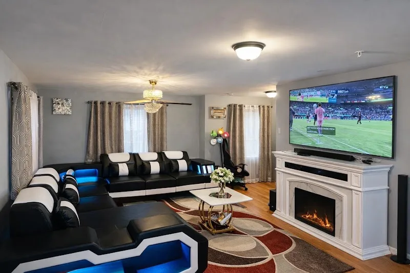 Rosa Furniture Inc