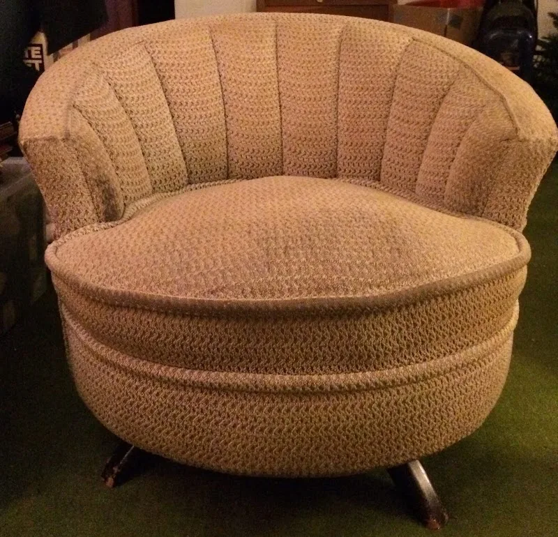 RT Furniture LLC