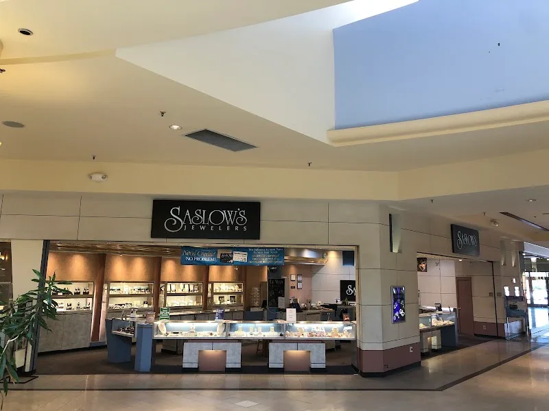 Saslows Jewelers - 14