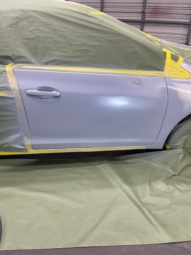 Select Autos LLC