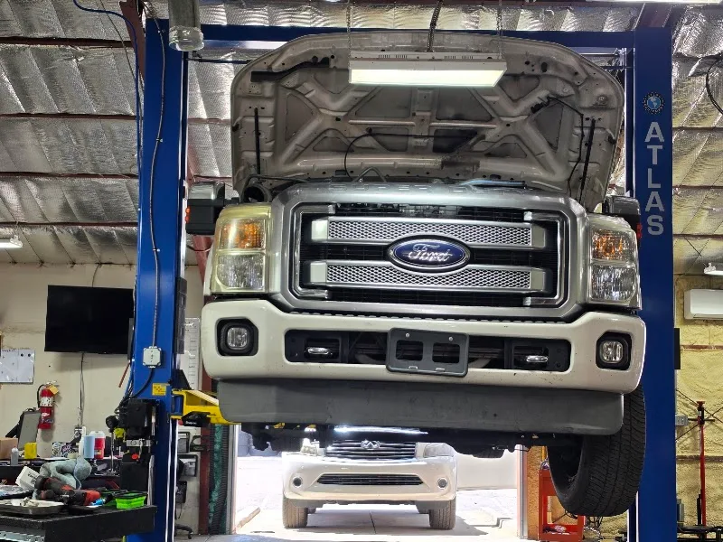 Sheas Auto LLC