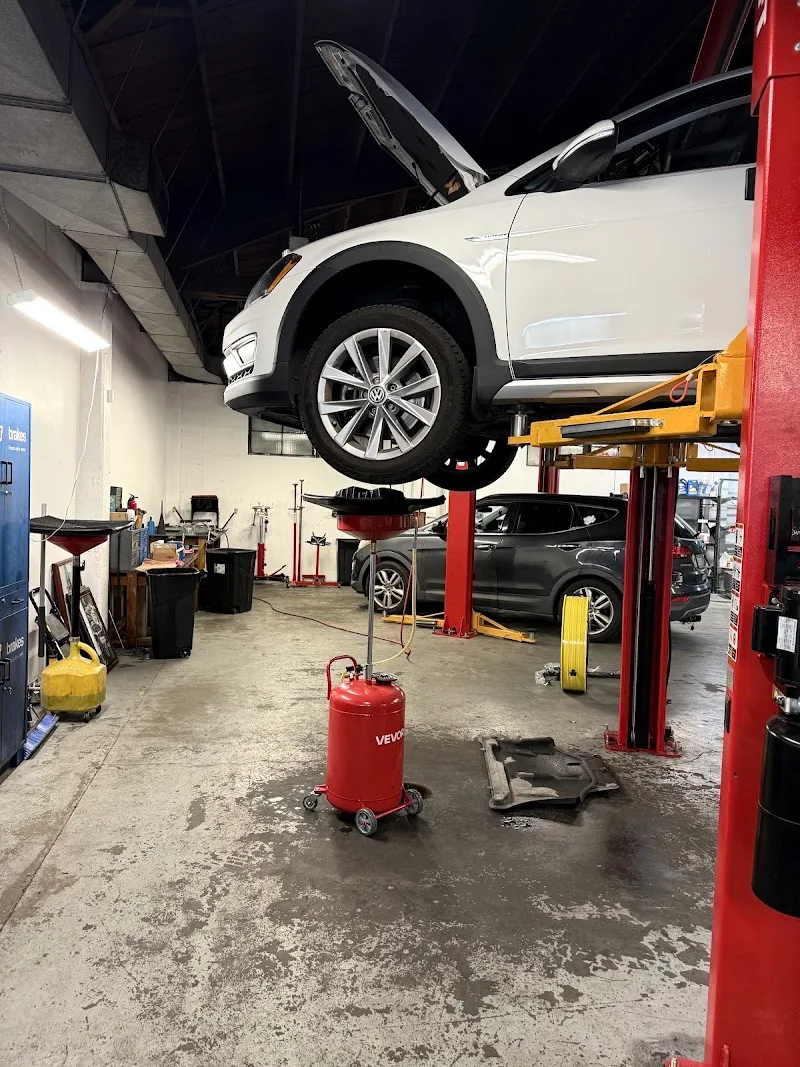 Supreme Auto Repair Shop