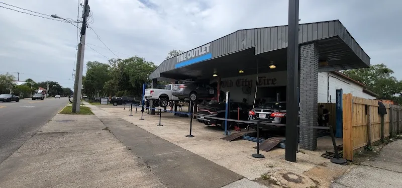 Tire Outlet #6105