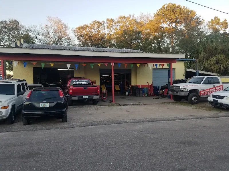 Two Chicks Tires Inc