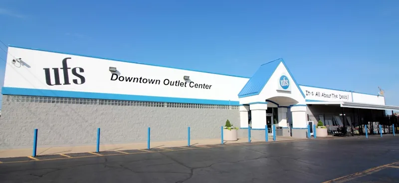 UFS SAVING CENTER INC