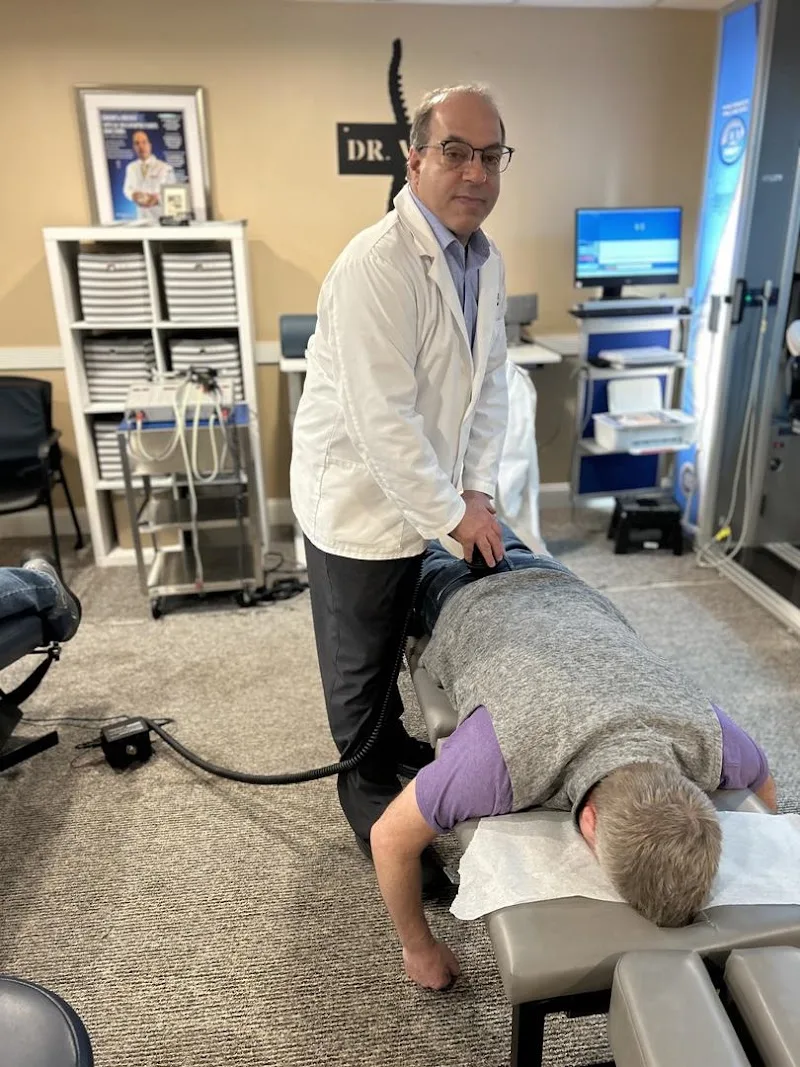 Universal Chiropractic (LU)