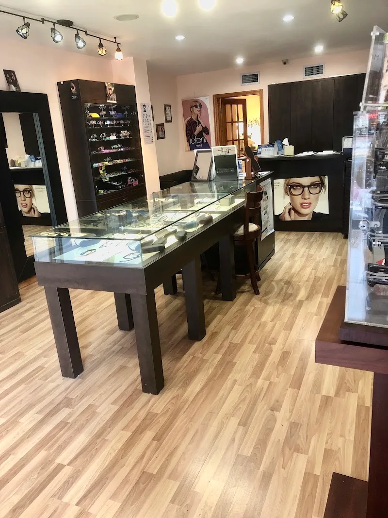 Upper East Side Vision Express LLC (AC)