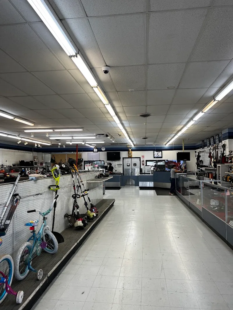 Valu Plus Pawn #506