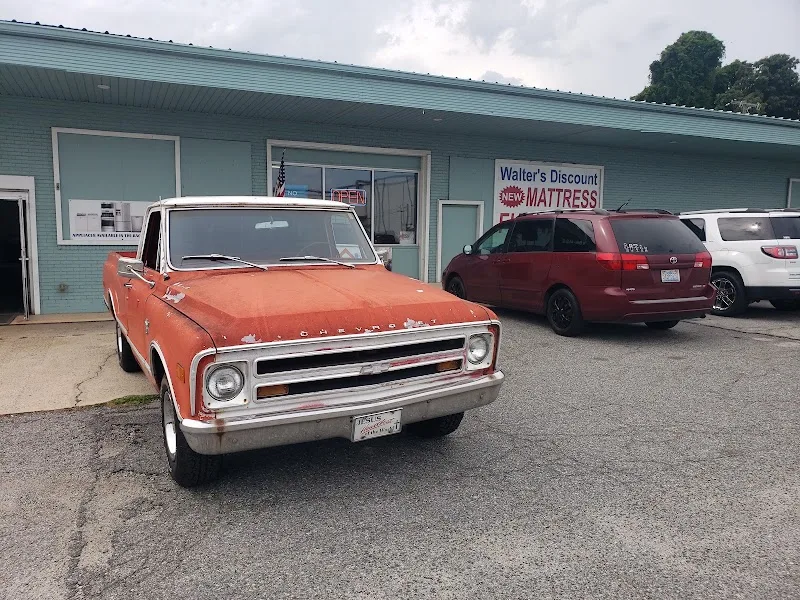 Walters Discount Store