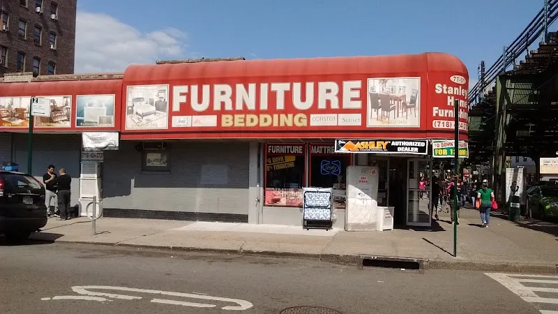 Warren Furniture Inc
