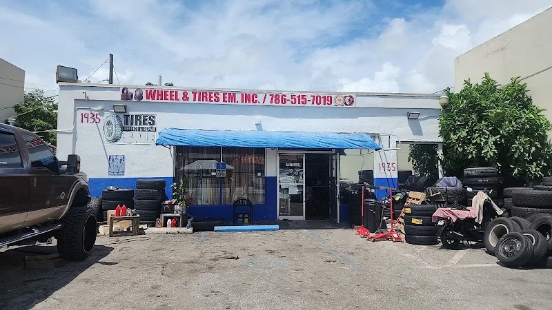 Wheel and tires EM Inc