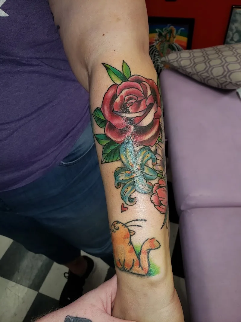 When Pigs Fly Tattoo Studio LLC