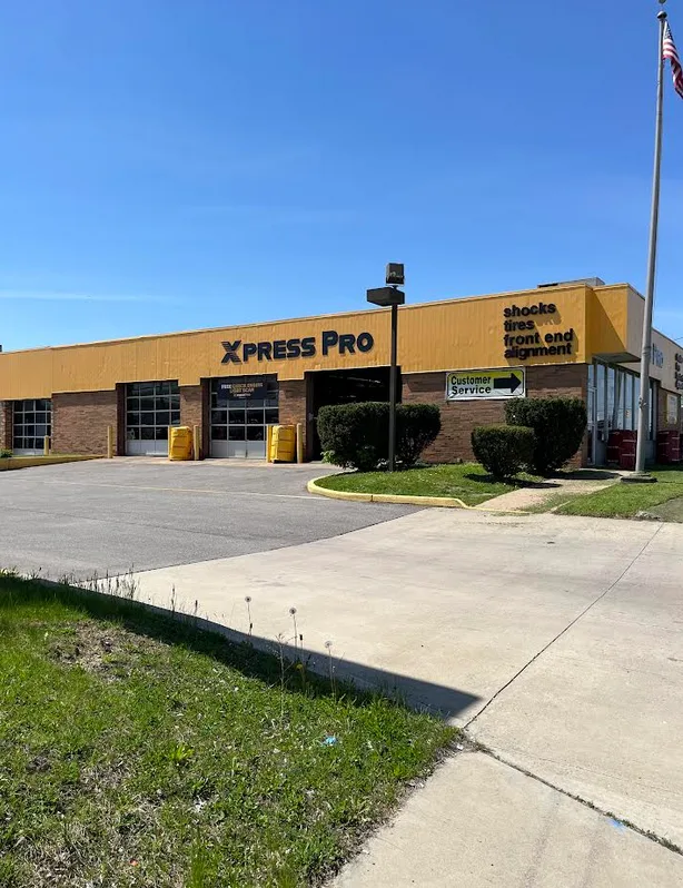 Xpress Pro Tire Castleton - 2008