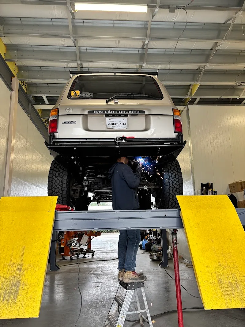 Xtreme Mufflers and Radiators LLC